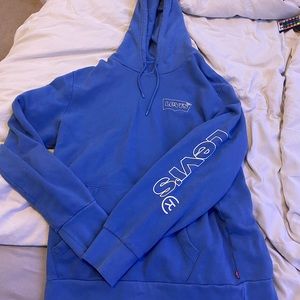 levi's hoodie